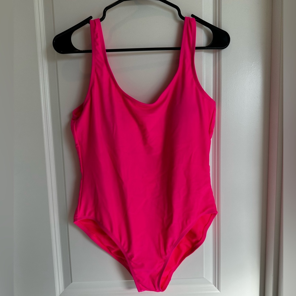 One-piece hot pink swimsuit